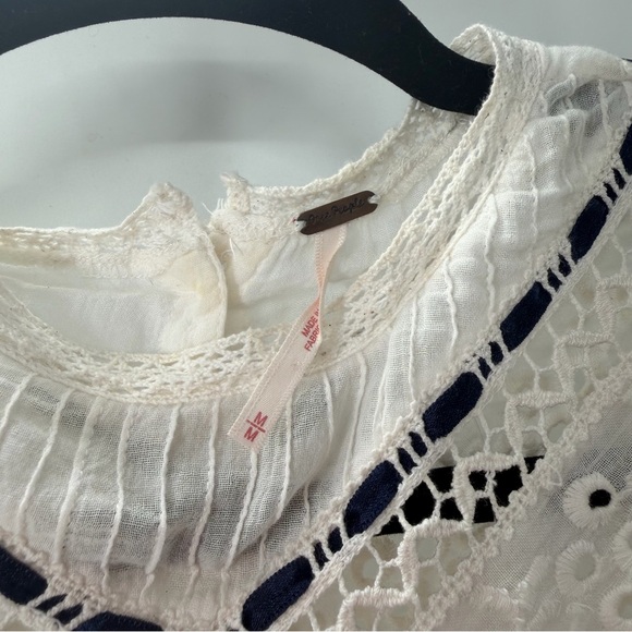 Free People Abigail White/ Cream Lace Blouse New Without Tags medium - Picture 7 of 14
